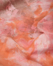 Load image into Gallery viewer, RED GROUND Premium Organic Long-Sleeved Tie-Dye Top