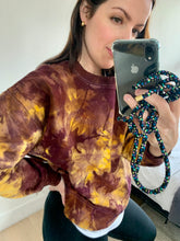 Load image into Gallery viewer, IRIS Premium Organic Semi-Cropped Sweatshirt