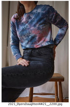 Load image into Gallery viewer, ROSE ROCK - 100% Organic Cotton Long-Sleeved Tie-Dyed Top