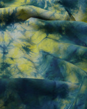 Load image into Gallery viewer, STARRY NIGHT Premium Organic Cotton Long Sleeved Tie-Dye Top
