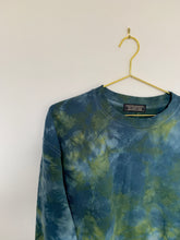 Load image into Gallery viewer, COVE DEEP Premium Organic Semi-Cropped Sweatshirt
