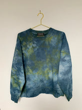 Load image into Gallery viewer, COVE DEEP Premium Organic Semi-Cropped Sweatshirt
