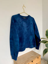 Load image into Gallery viewer, MIDNIGHT Premium Organic Semi-Crop Sweatshirt
